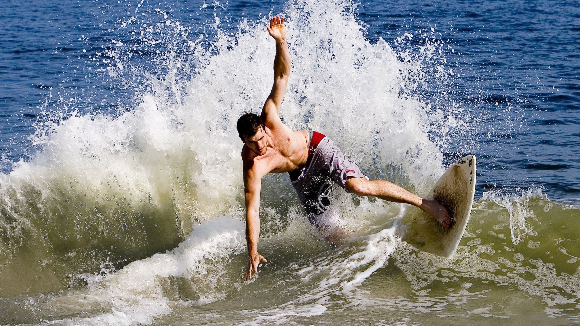 欧冠半决赛焦点战，勇士力克开拓者，篮球与足球的胜利交响